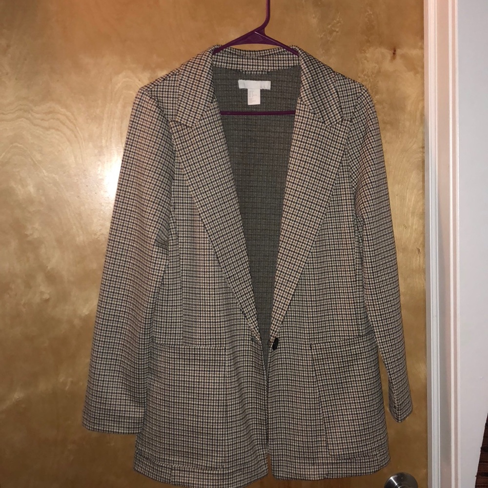 H&M women’s blazer! Never worn